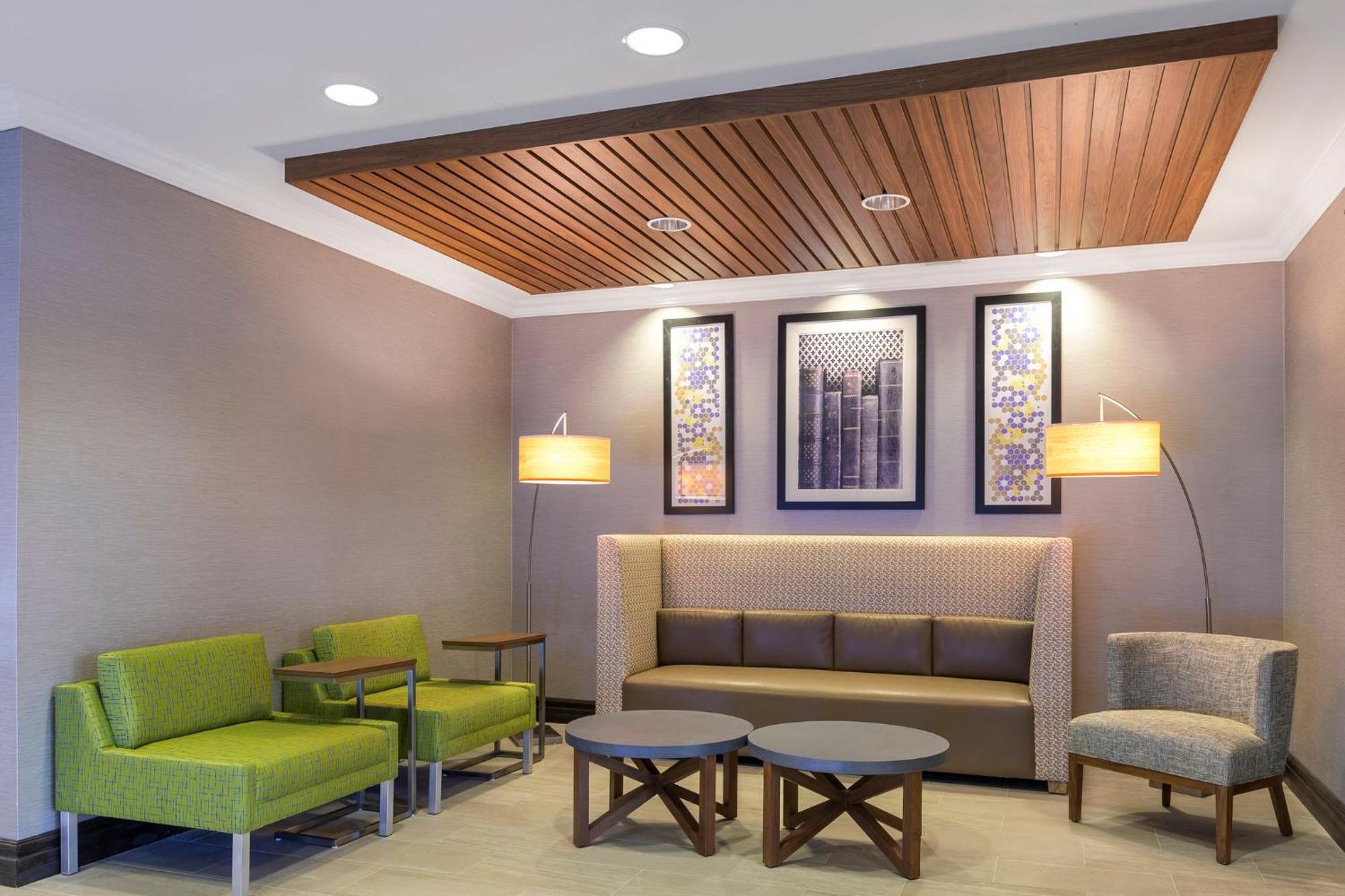 Holiday Inn Express Hotel & Suites North Bay By Ihg Екстер'єр фото